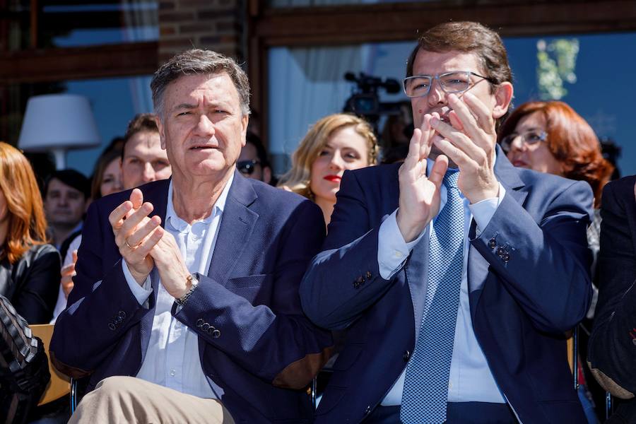 Fotos: Fernández Mañueco clausura la presentación oficial de los candidatos del PP a las Autonómicas