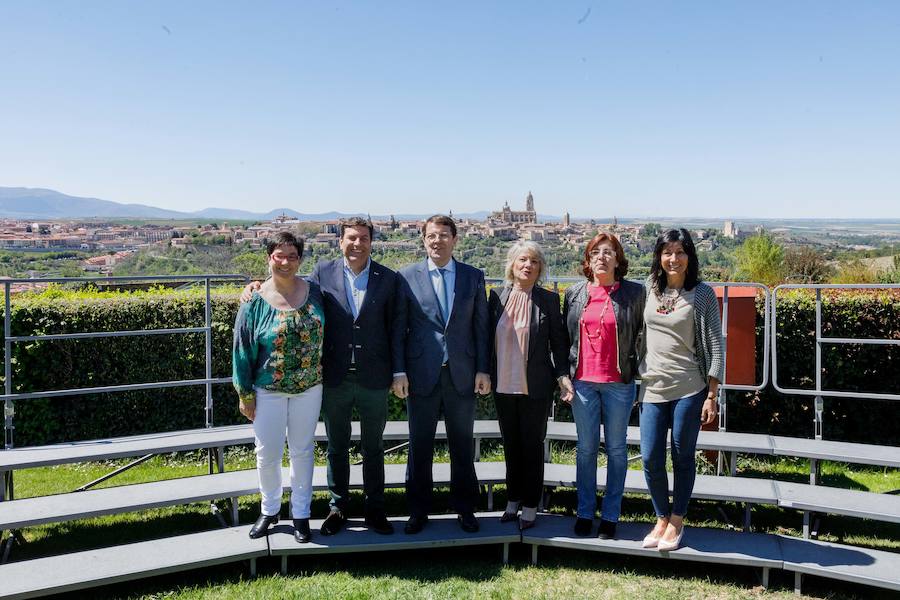 Fotos: Fernández Mañueco clausura la presentación oficial de los candidatos del PP a las Autonómicas