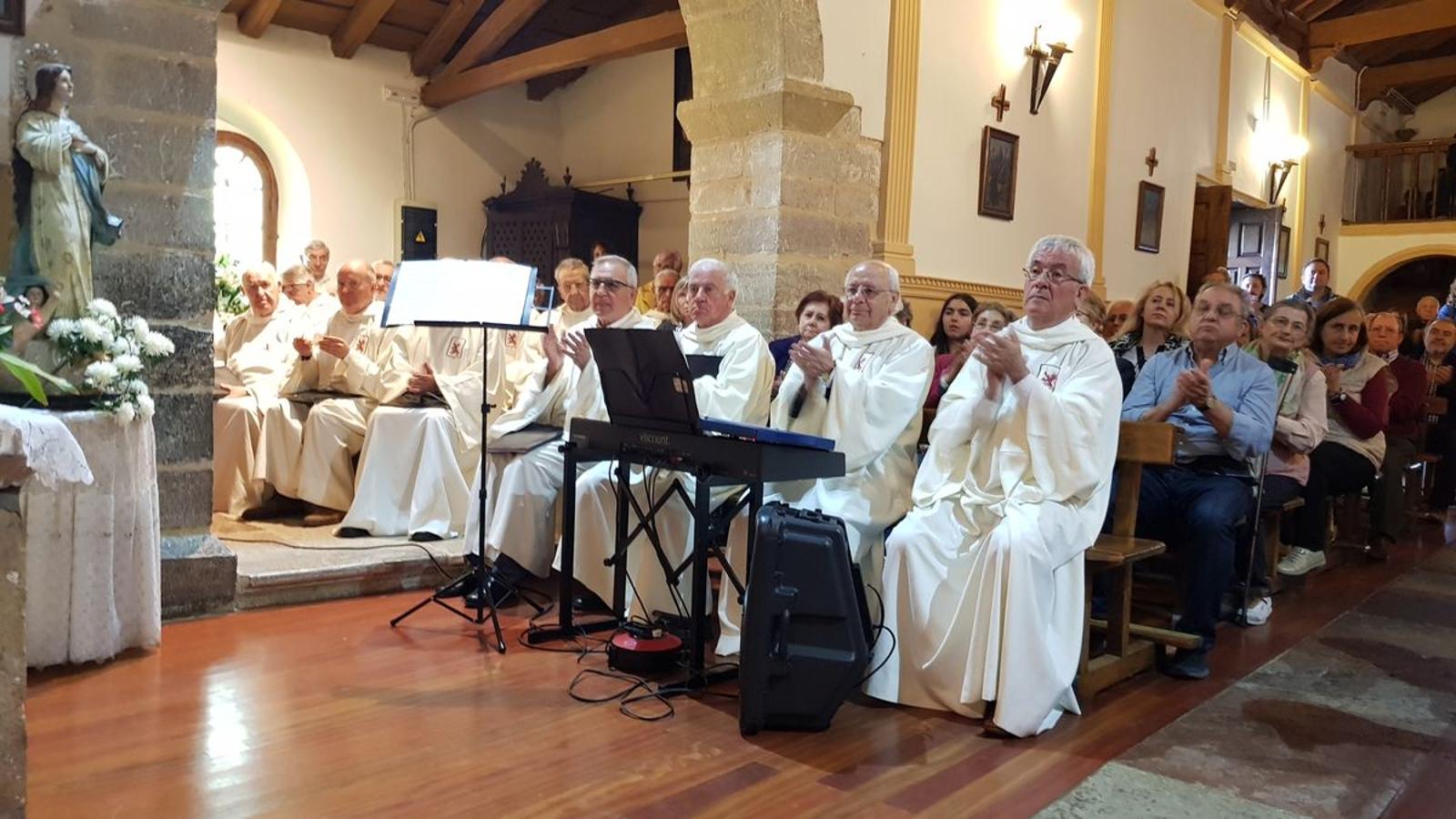 Fotos: Cuadros homenajea a sus mayores