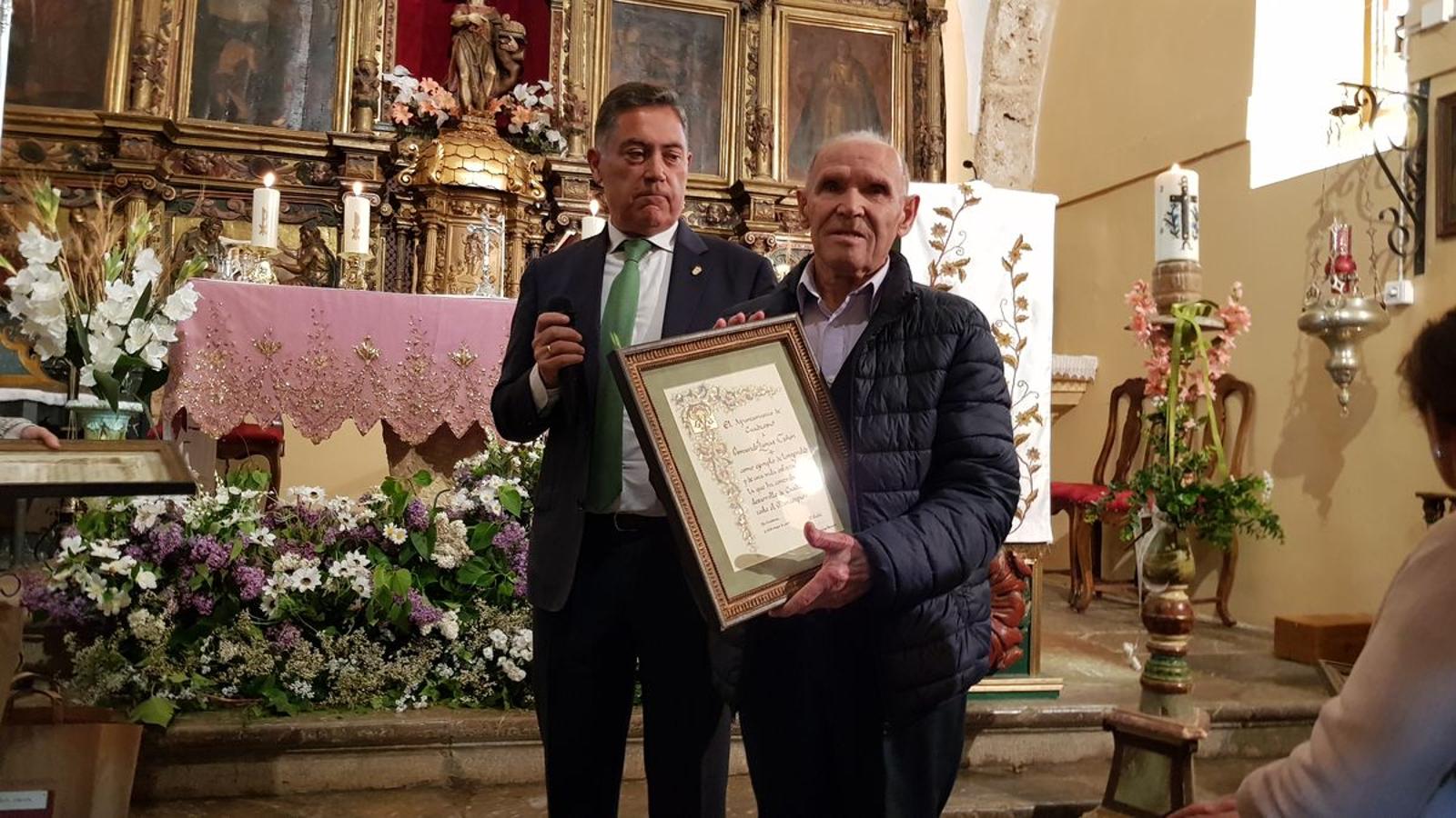 Fotos: Cuadros homenajea a sus mayores