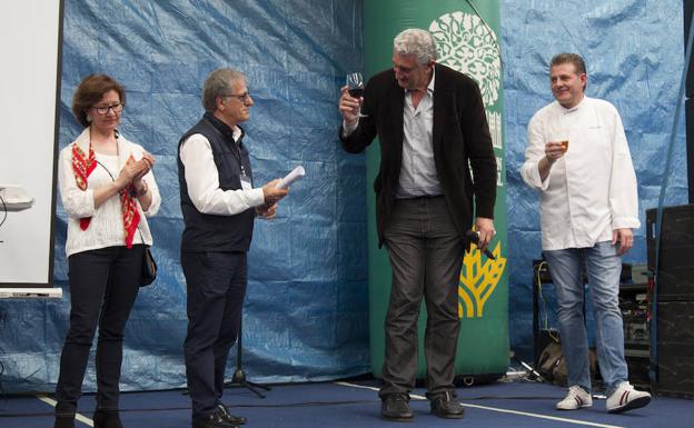 El exbaloncestista Fernando Romay inaugura la Feria 'El mundo rural de Leticia Rosino', que se celebra en Tábara (Zamora) los días 11 y 12 de mayo en memoria de la joven asesinada en mayo de 2018 en Castrogonzalo.