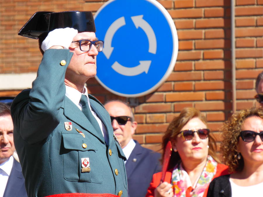 Fotos: ¡Viva honrada la Guardia Civil!