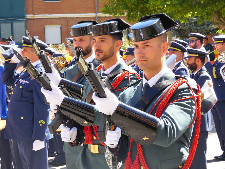 Fotos: ¡Viva honrada la Guardia Civil!