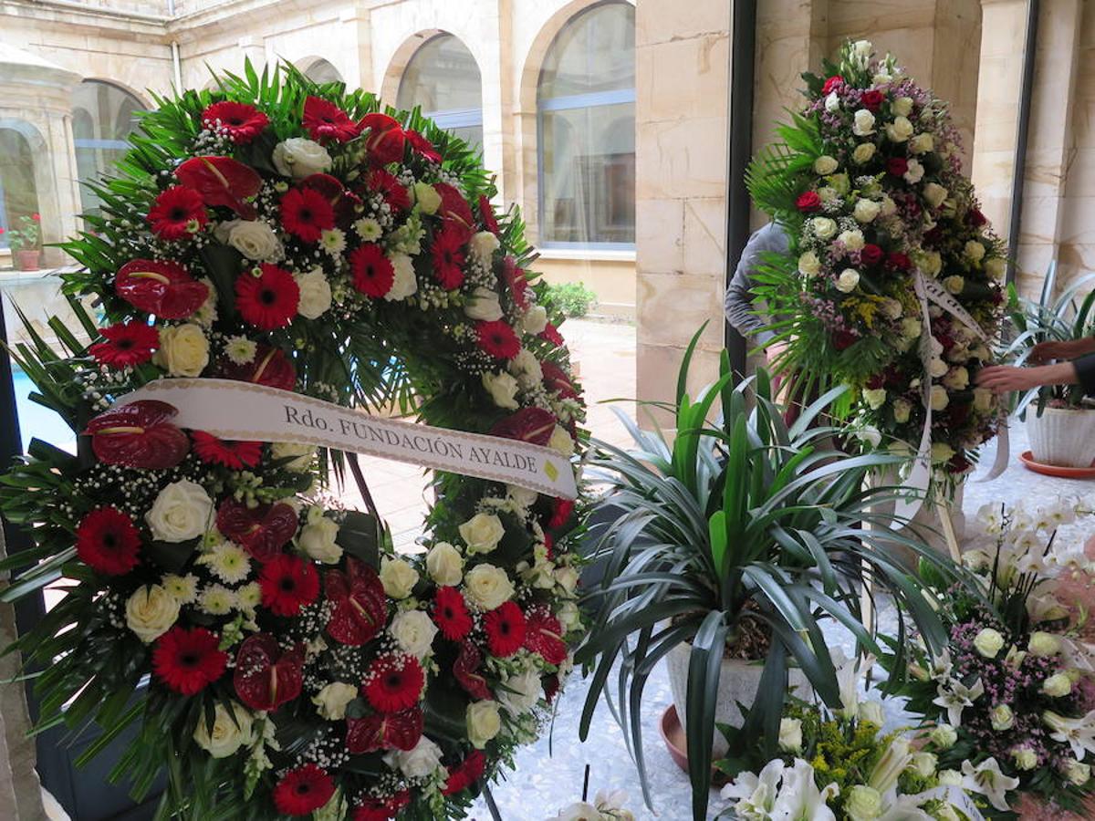 Fotos: Capilla ardiente del obispo de Astorga