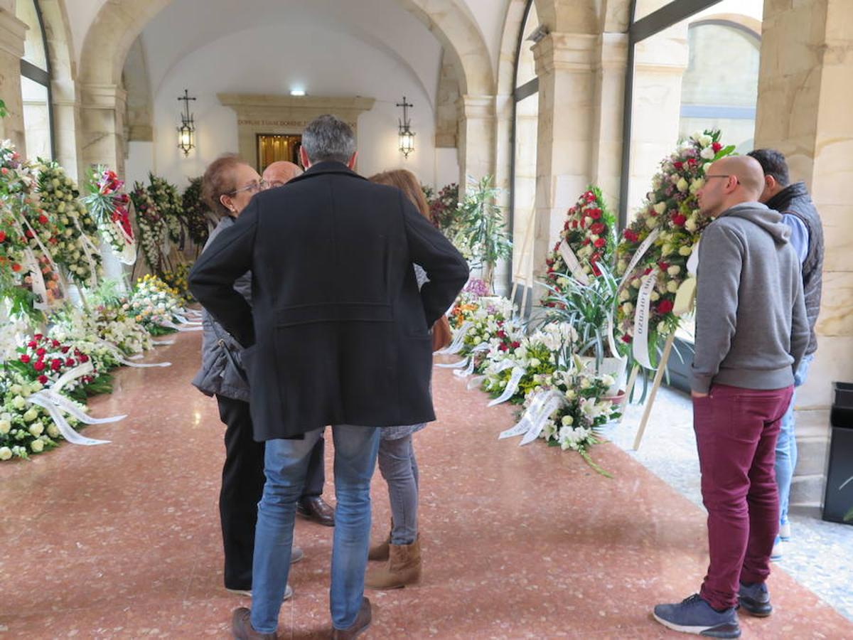 Fotos: Capilla ardiente del obispo de Astorga