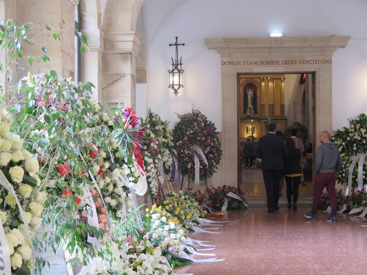 Fotos: Capilla ardiente del obispo de Astorga