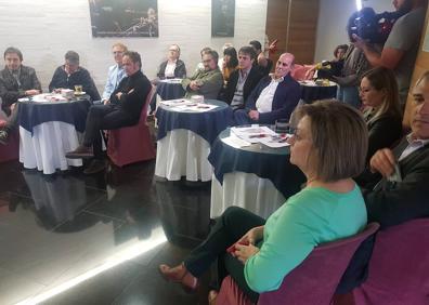 Imagen secundaria 1 - Acto en el Auditorio Ciudad de León.