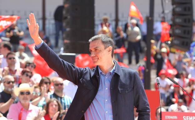 Pedro Sánchez, en el mitin celebrado en Mérida.