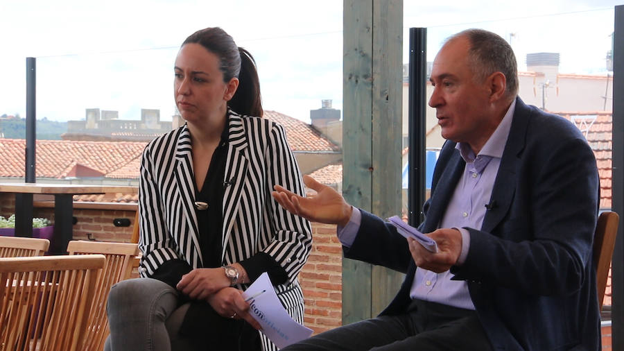 Entrevista de Eduardo López Sendino en la terraza del Camarote Romántico