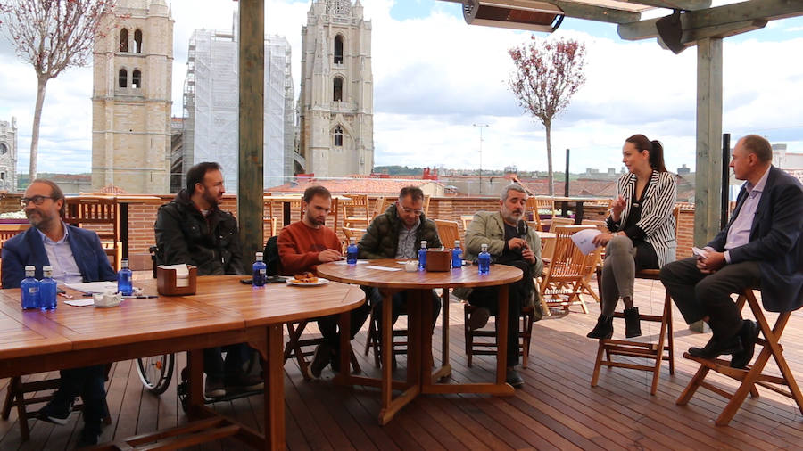 Entrevista de Eduardo López Sendino en la terraza del Camarote Romántico