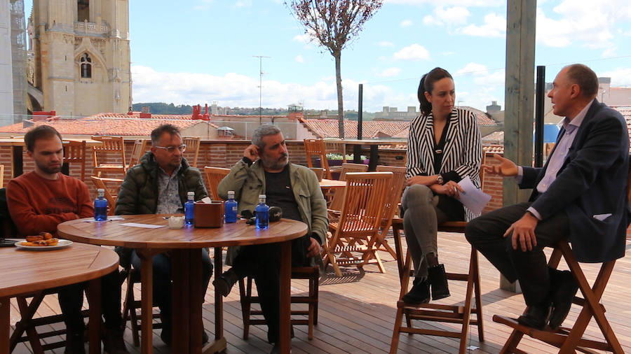 Entrevista de Eduardo López Sendino en la terraza del Camarote Romántico