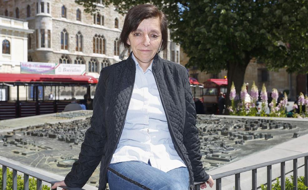 Anabel Castellanos, número tres al Ayuntamiento de Cea por el PSOE, pertenece a la única lista de la provincia compuesta únicamente por mujeres.