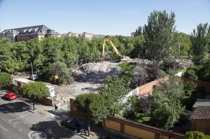 Fotos: Demolición del instituto Santa Teresa de Valladolid