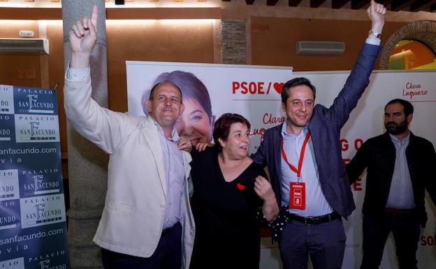 La Alcaldesa de Segovia, Clara Luquero; celebra con contención la victoria en las elecciones del 26 de Mayo.