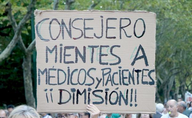 Manifestación de las plataformas en defensa de la sanidad.