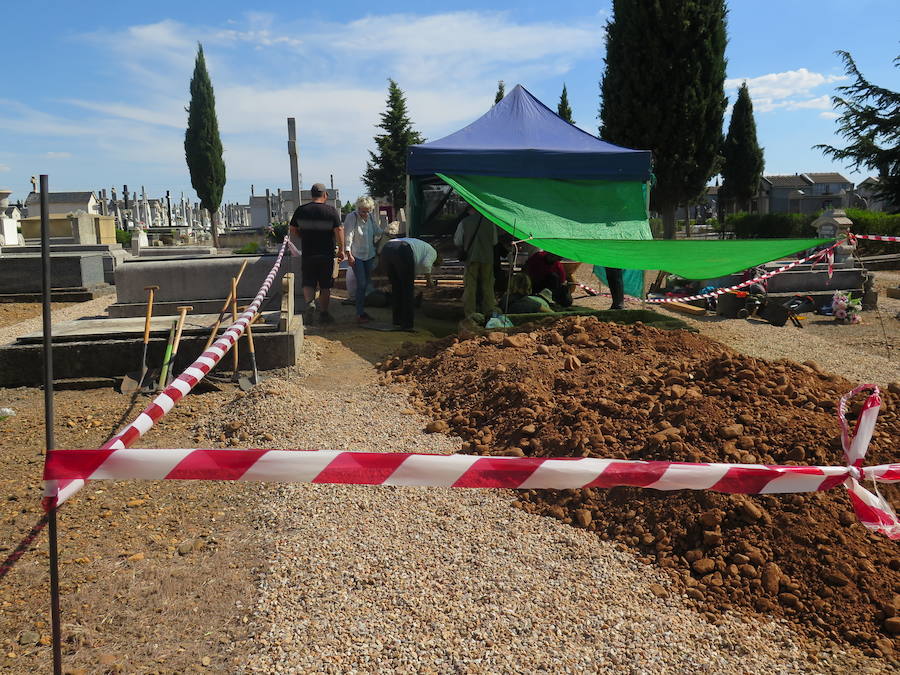 El Cementerio Civil de León podría ser el lugar donde descansan los restos de esta represaliada del franquismo, en una labor en la que se vuelca la ARMH con ayuda de un sindicato noruego