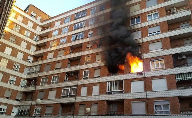 Un incendio en la capital salmanttina. 