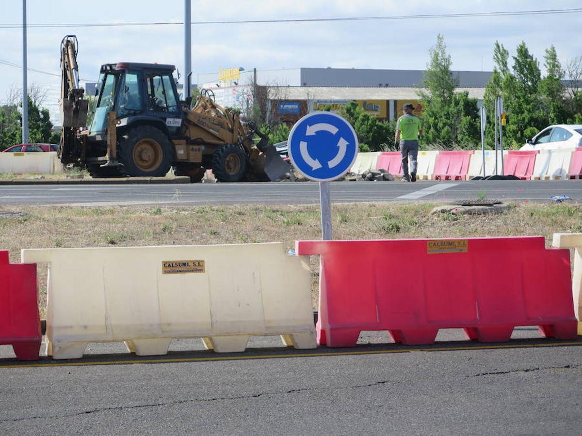 Fotos: Obras de la rotonda del Parque Tecnológico