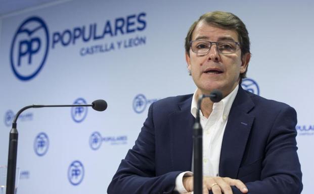 Alfonso Fernández Mañueco, en la sede del PP regional. 