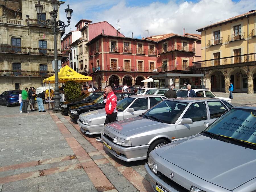 El club Amigos del Rombo, con colaboración del concesionario Renault Leomovil, organizó el pasado domingo la IV Concentración Renault Ciudad de León