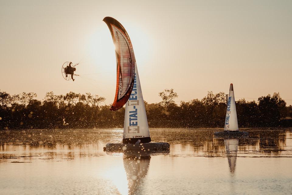 Fotos: El leonés Víctor Rodríguez consigue su mejor puntuación en un campeonato internacional de paramotor