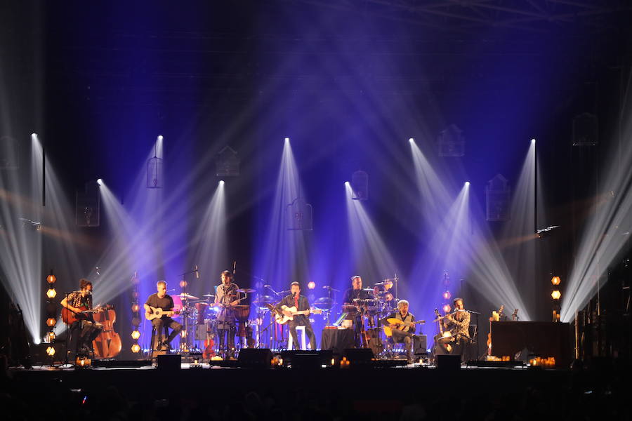 Fotos: Manolo García enamora a León con un acustico