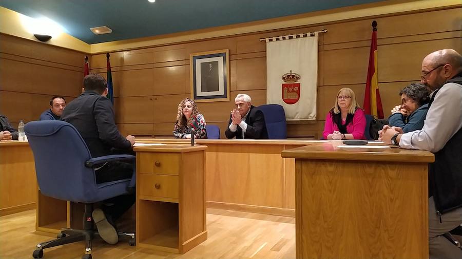 Fotos: Pleno de constitución del Ayuntamiento de Villamanín