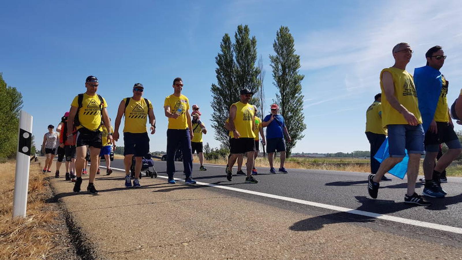 Fotos: La &#039;Marcha del Aluminio&#039; parte de Cimanes de la Vega