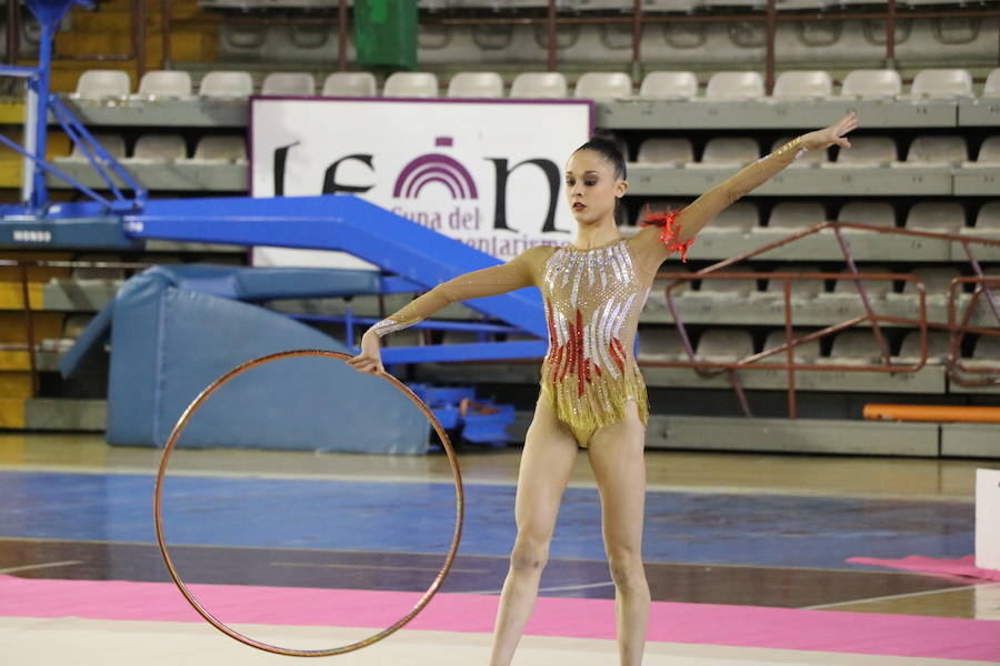 Fotos: Exhibición de gimnasia rítmica