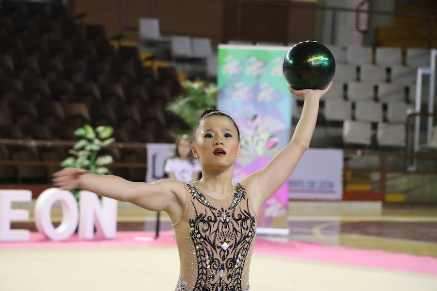 Fotos: Exhibición de gimnasia rítmica