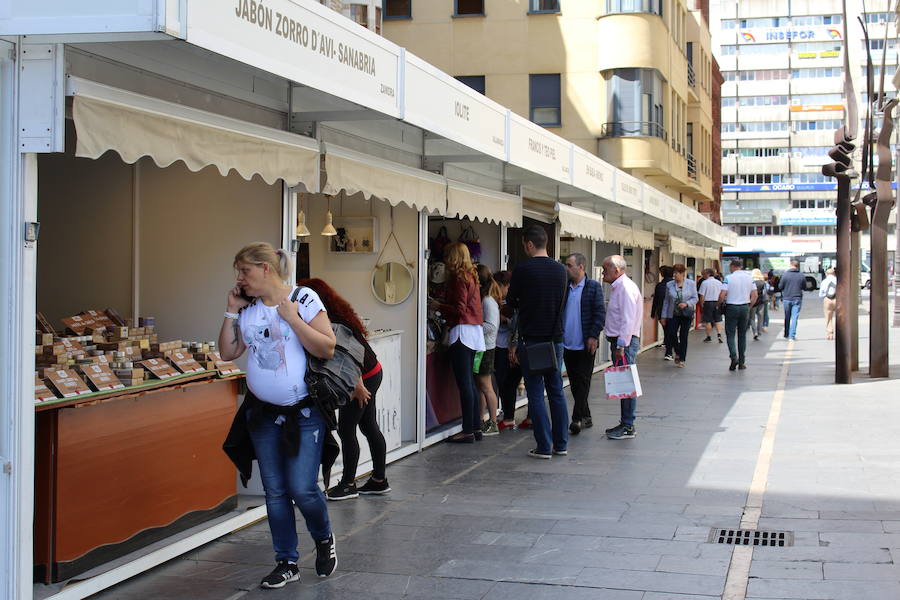 Fotos: La Feria de Artesanía llega a León