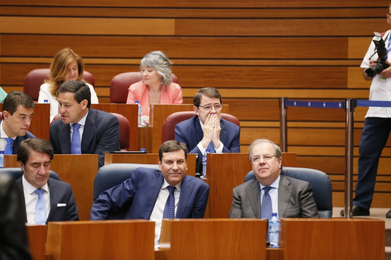 El procurador electo de Ciudadanos Luis Fuentes es proclamado presidente de la institución regiona en su décima legislatura