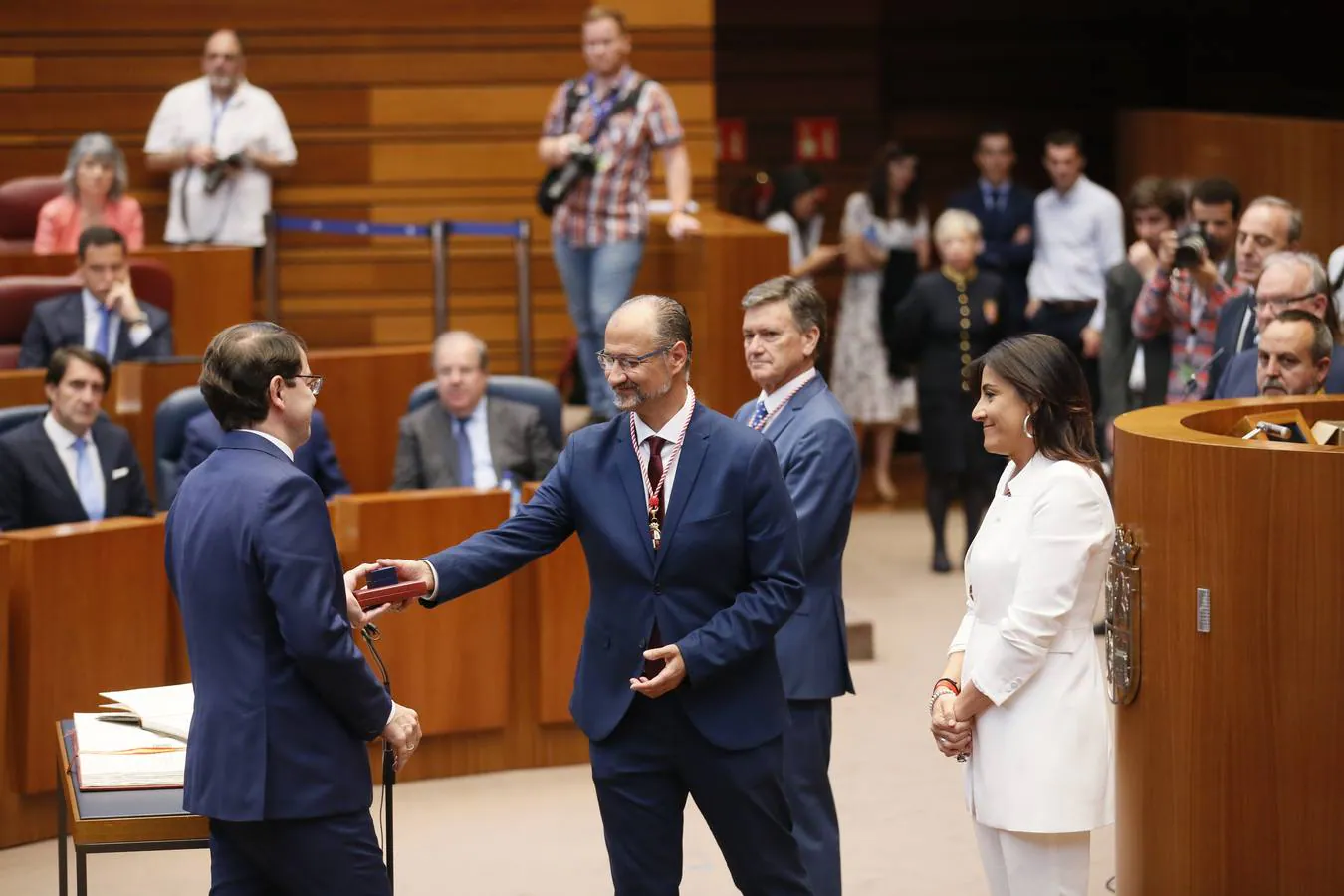 Fotos: Así ha vivido Francisco Igea la sesión constitutiva de la X Legislatura de las Cortes de Castilla y León