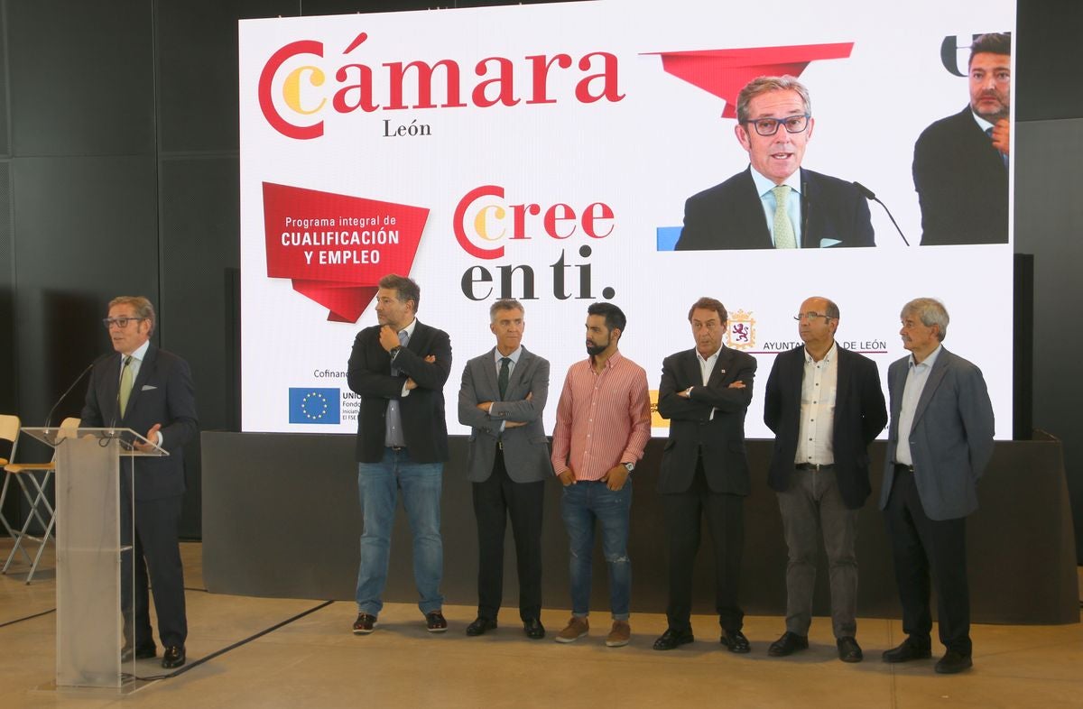 Fotos: II Feria del Empleo y el Emprendimiento de León