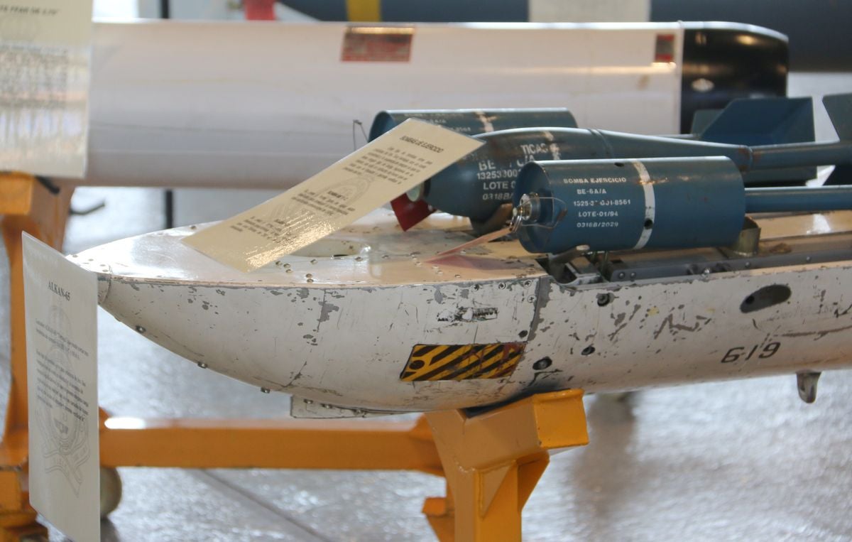 Fotos: II Feria del Empleo y el Emprendimiento de León