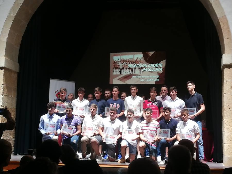 Fotos: Entrega de premios en el Gala Regional de la Federación de Castilla y León de Balonmano