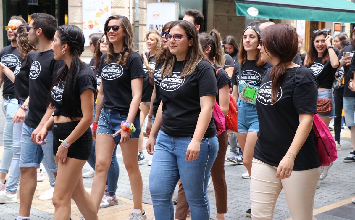 Fotos: Las peñas conquistan León a ritmo de charanga