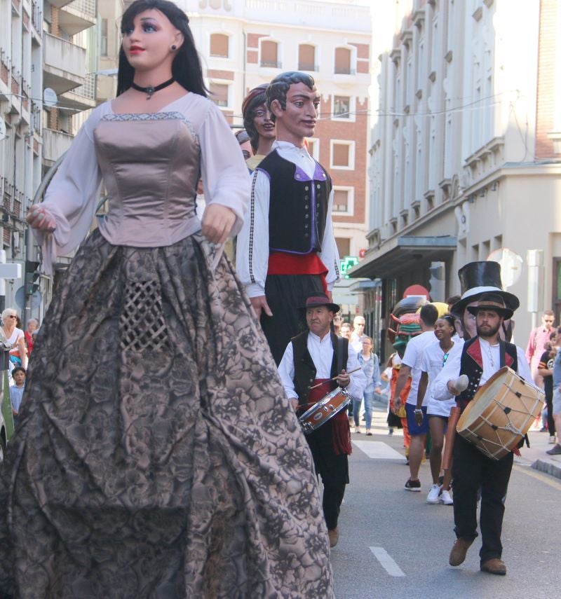 Fotos: &#039;Gigantes y cabezudos&#039;