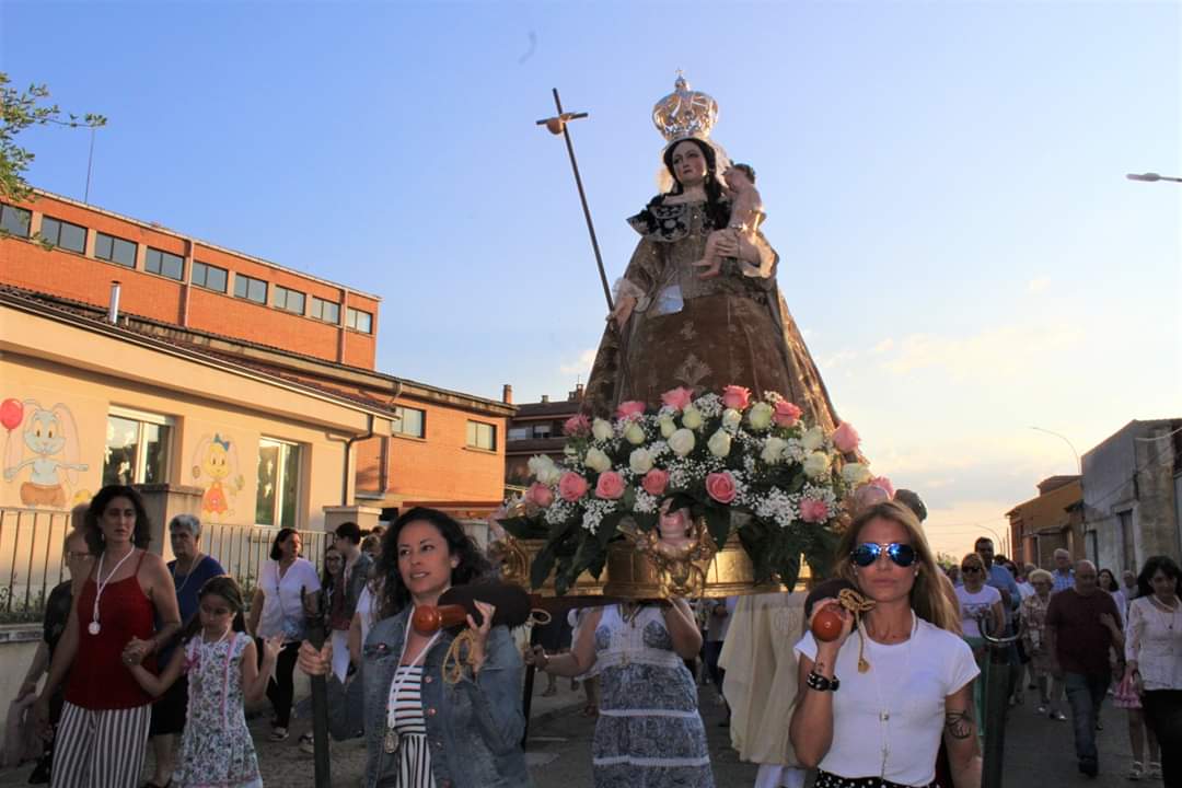 Fotos: Romería de la Virgen Peregrina