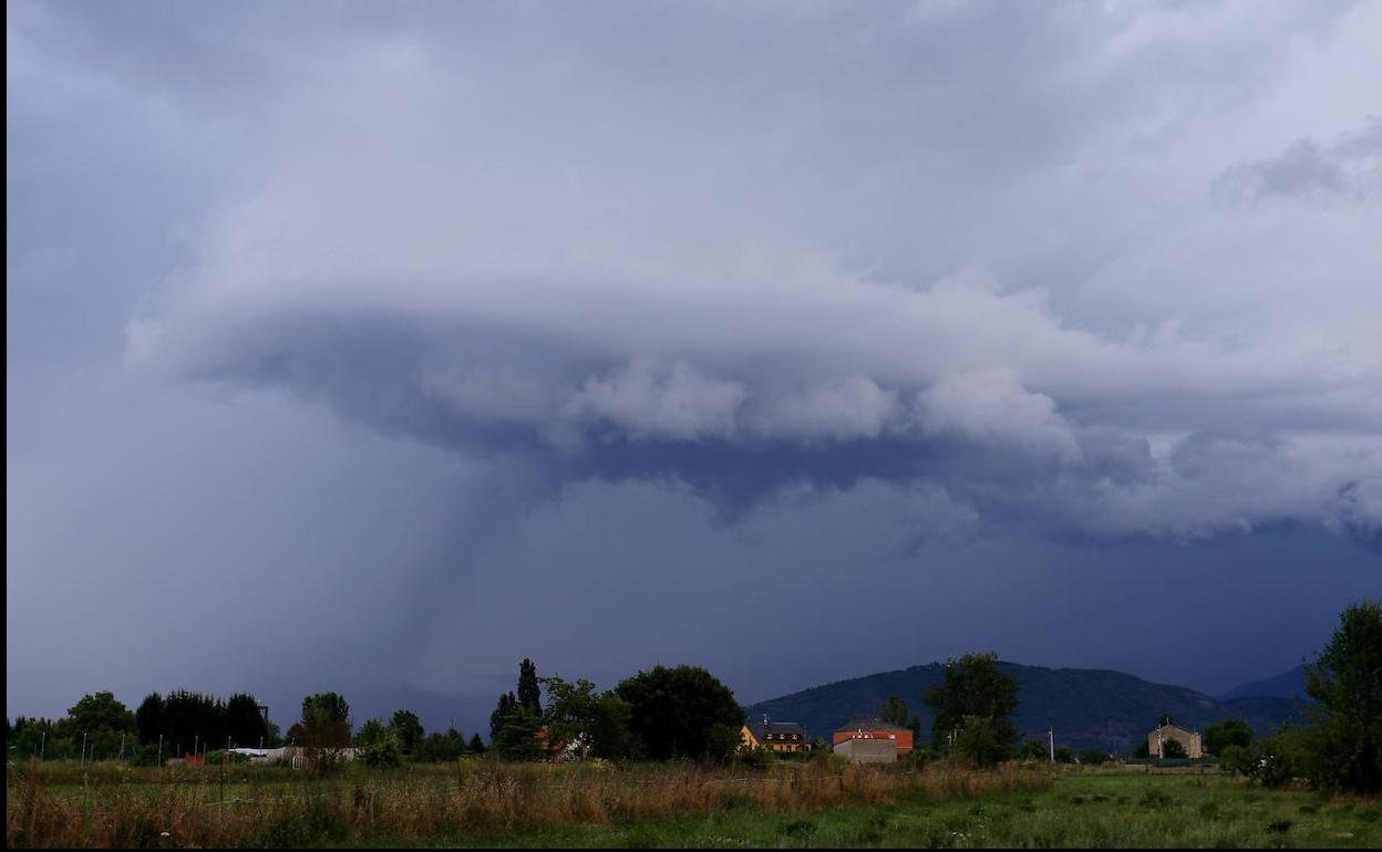 Tormenta en el Bierzo.