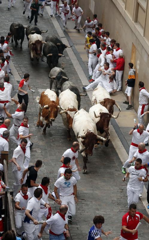 Fotos: Los toros de José Escolar protagonizan un encierro rápido y limpio