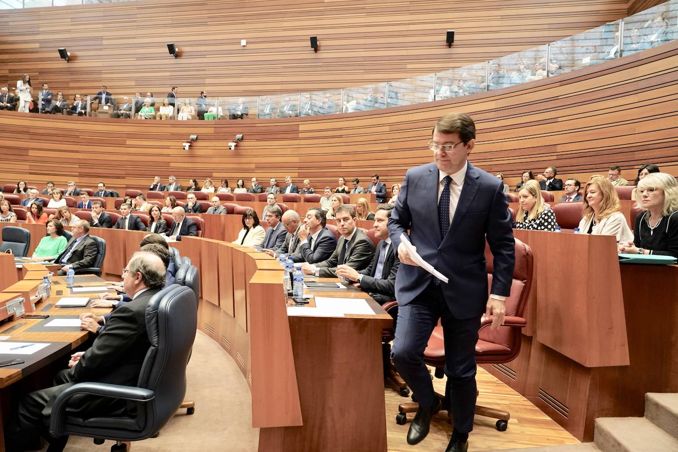 Fotos: Debate de investidura de Alfonso Fernández Mañueco