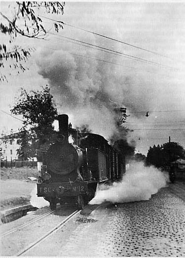 Era un 11 de julio de 1969 cuando el famoso 'tren Burra' dejaba rodar, atrás dejaba miles de historias y enecdotas entre aquel trayecto que unía Medina de Rioseco con Palanquinos 