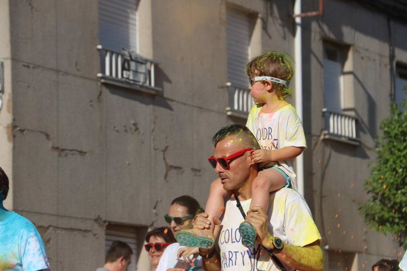 Fotos: La Virgen disfruta de un día de color