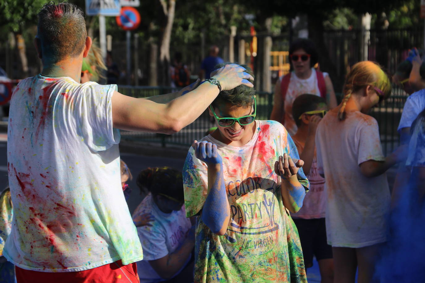 Fotos: La Virgen disfruta de un día de color