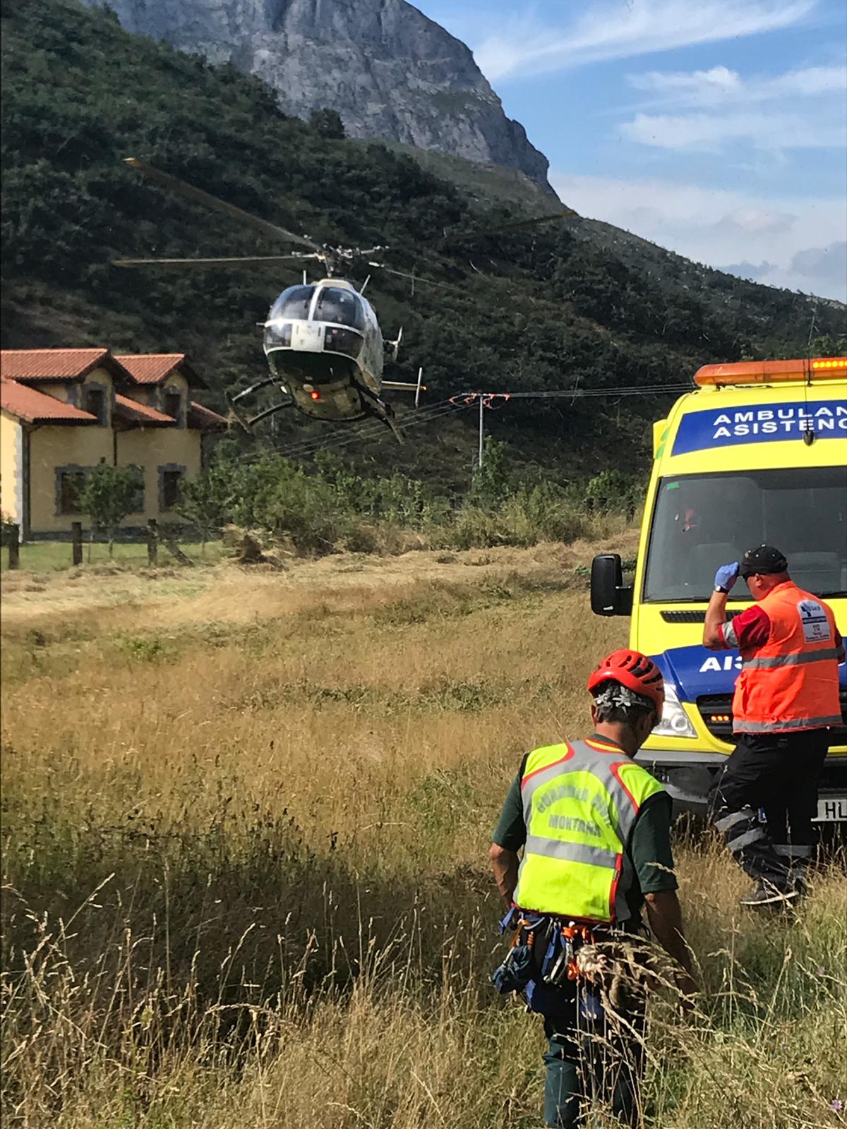 Fotos: Rescate en la vertiente leonesa de Picos de Europa