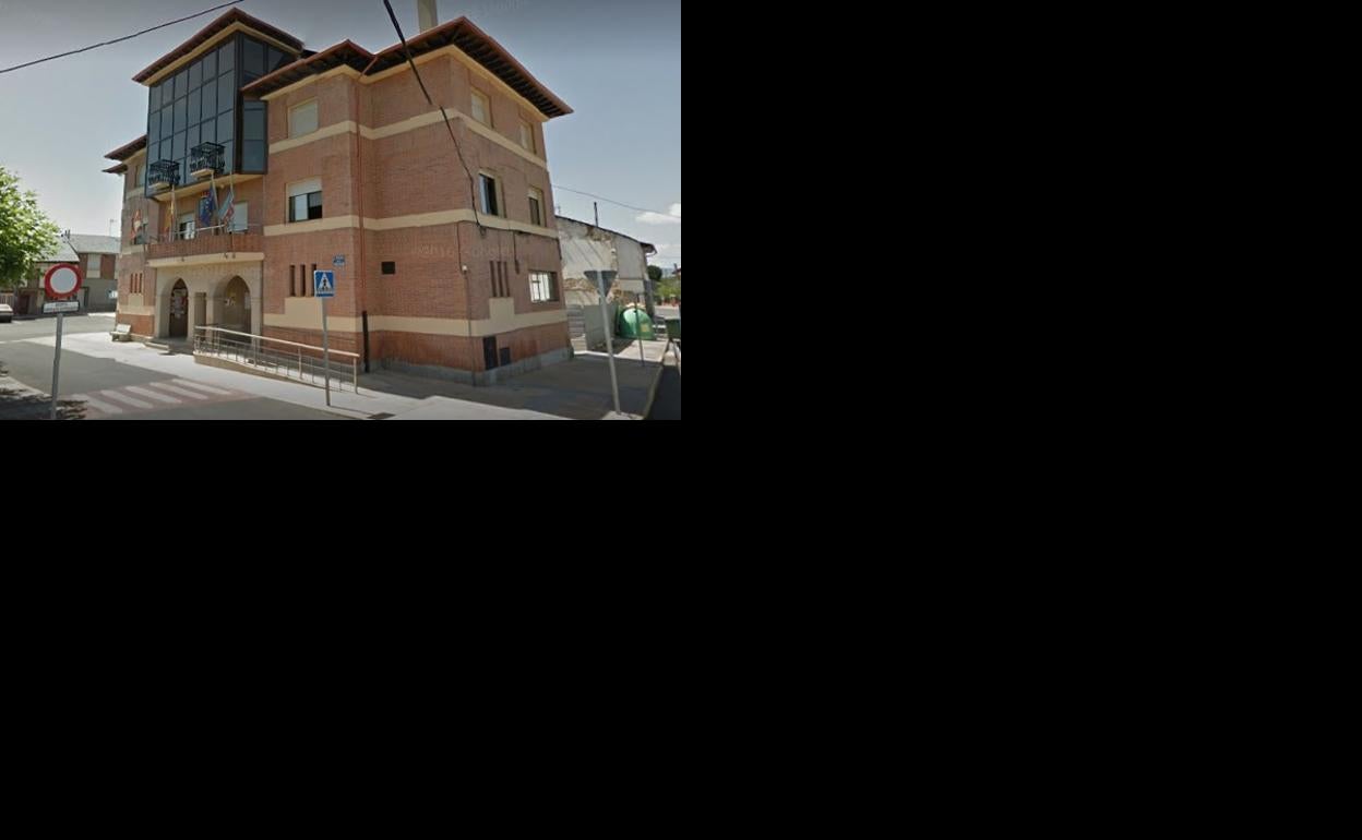 Ayuntamiento de Camponaraya.