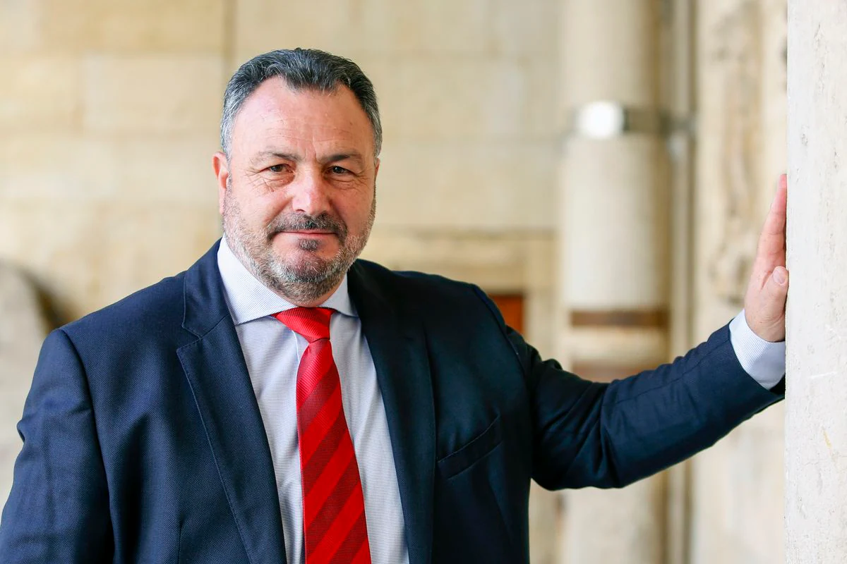 Fotos: Eduardo Morán, elegido nuevo presidente de la Diputación de León