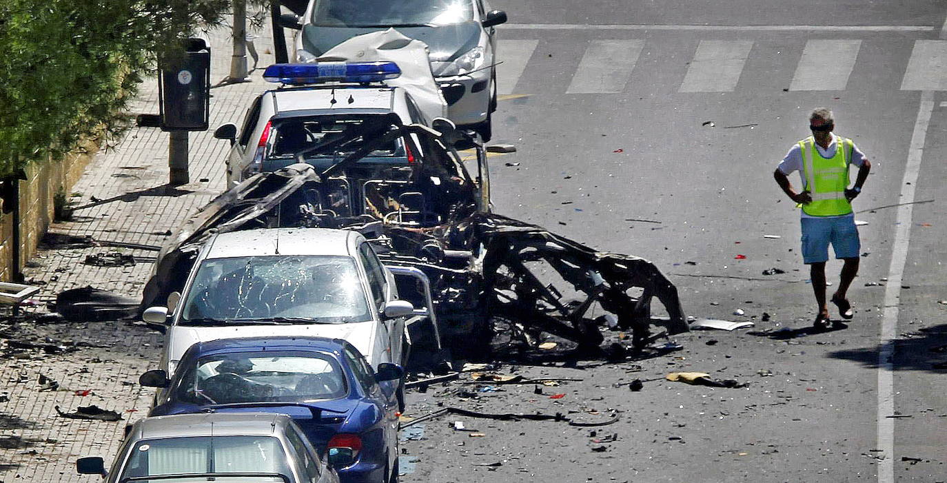 Imágenes del atentado de Calviá (Mallorca). 