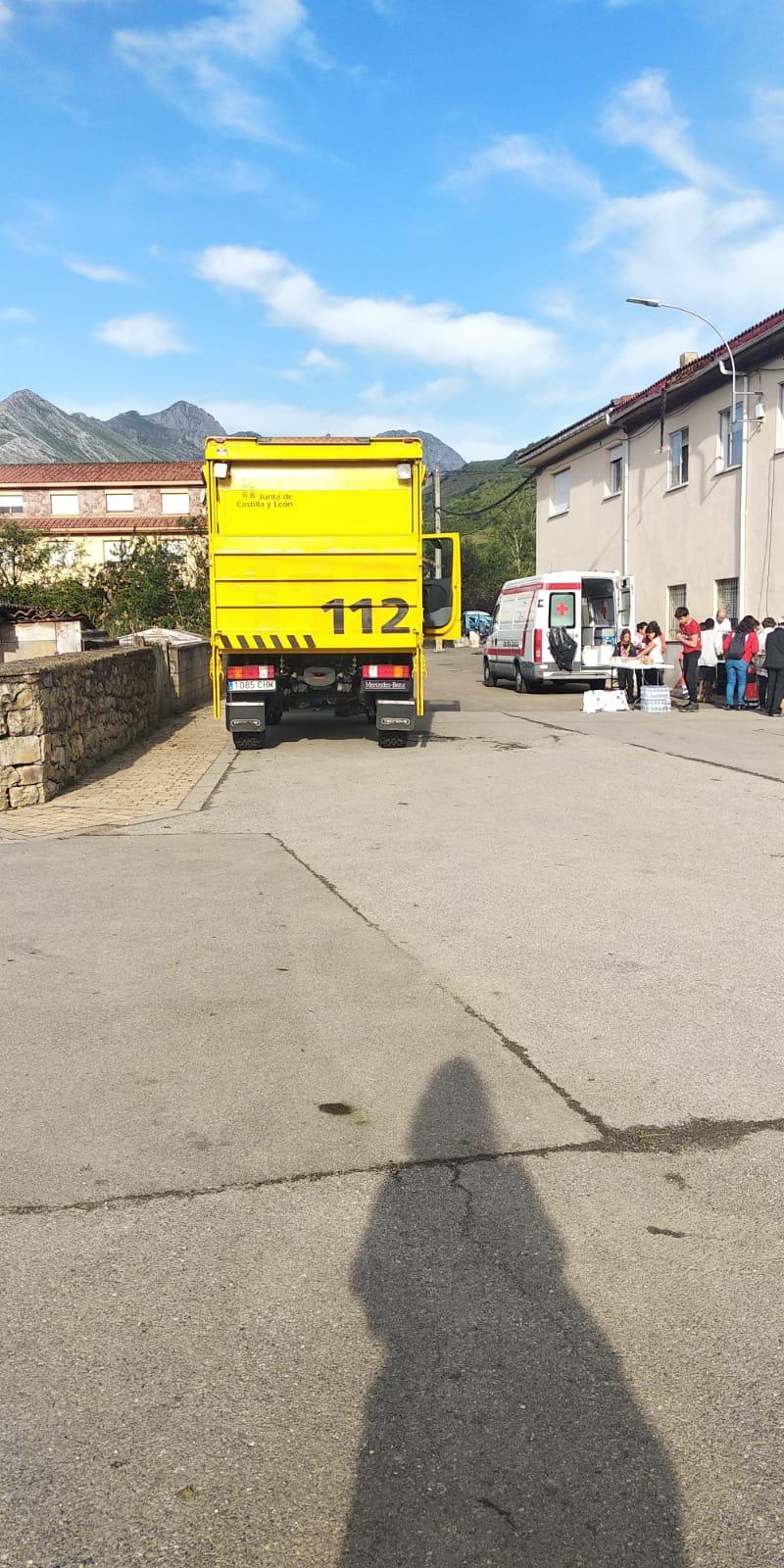 Fotos: Evacúan a un campamento scout en Acebedo por las intensas lluvias